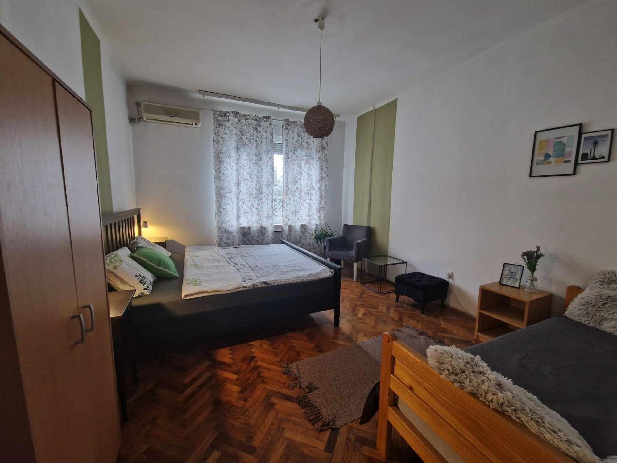 Central Station Private Rooms Belgrade Exterior photo